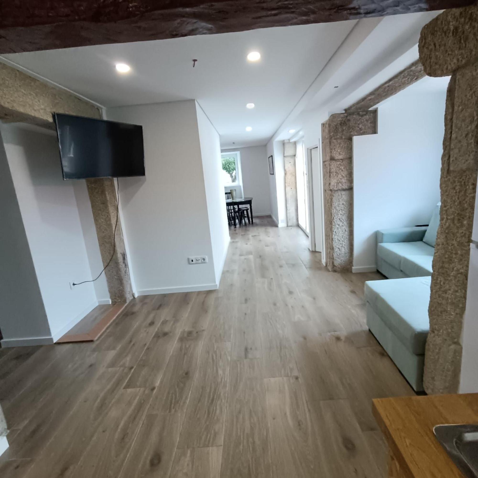 Albergue Ultreya Еспосенде Екстериор снимка