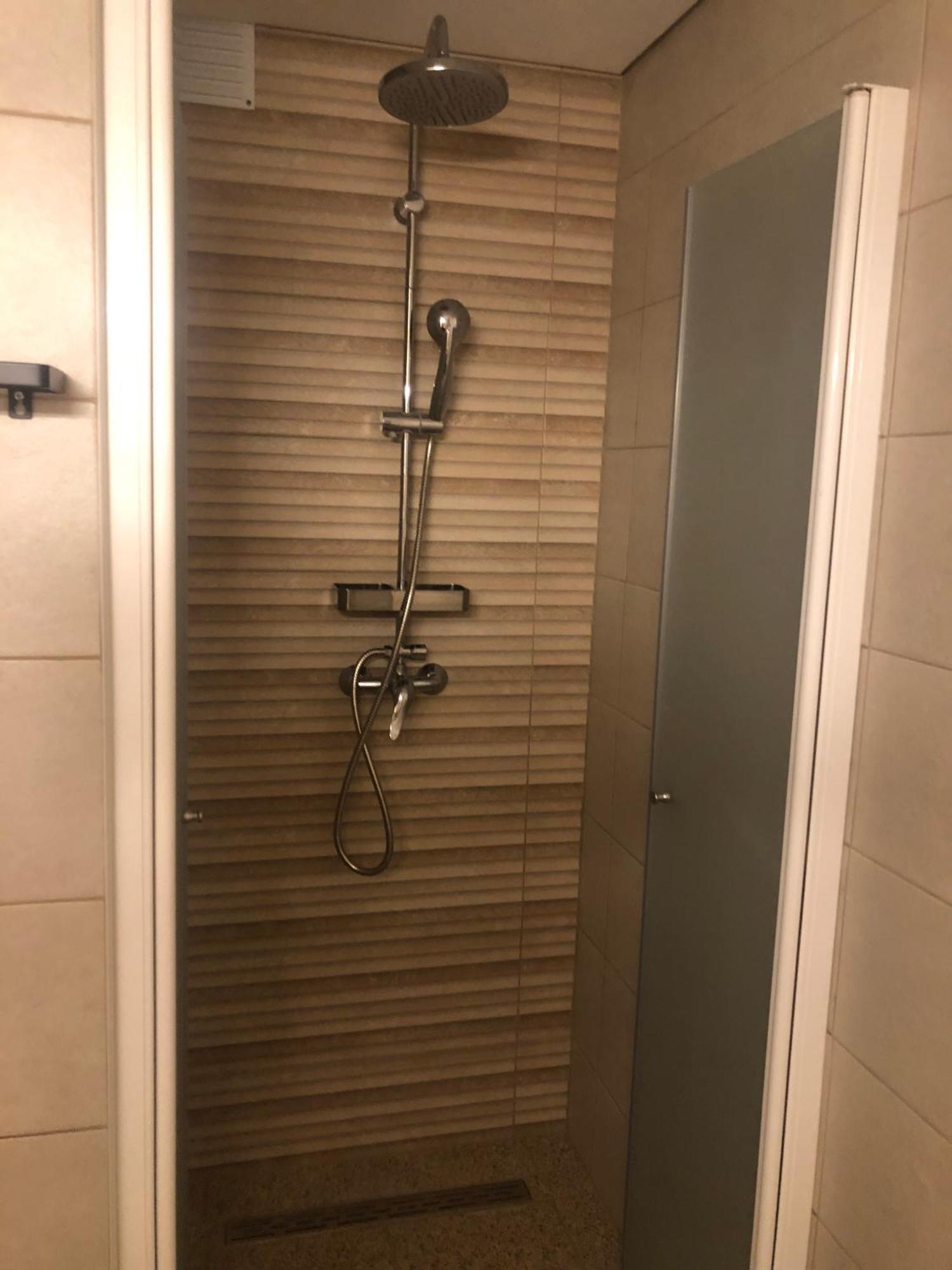 Albergue Ultreya Еспосенде Екстериор снимка