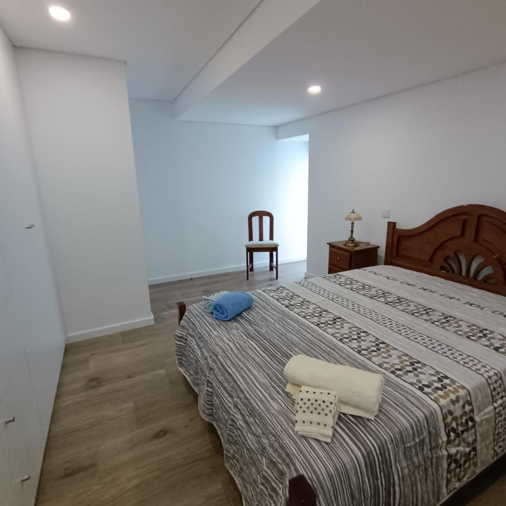 Albergue Ultreya Еспосенде Екстериор снимка