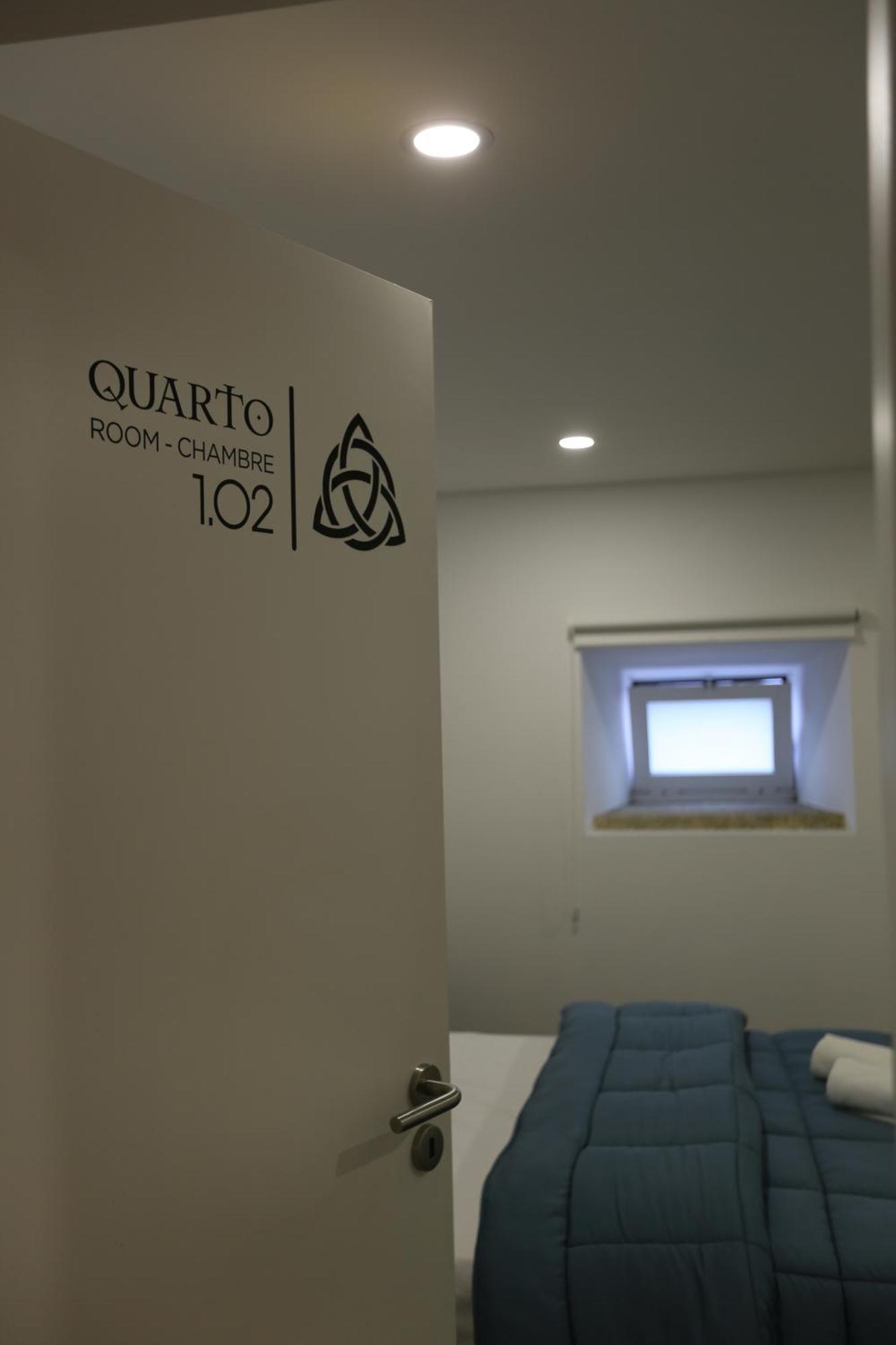 Albergue Ultreya Еспосенде Екстериор снимка