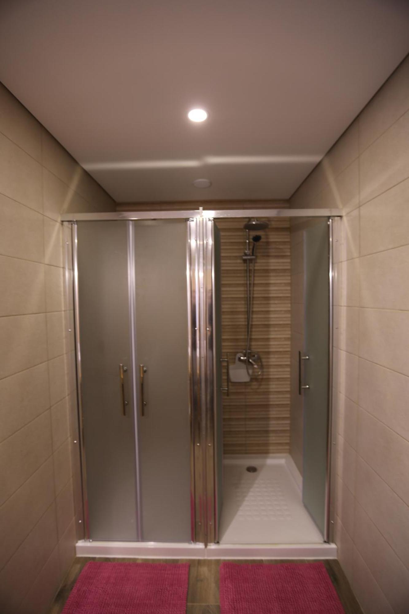 Albergue Ultreya Еспосенде Екстериор снимка