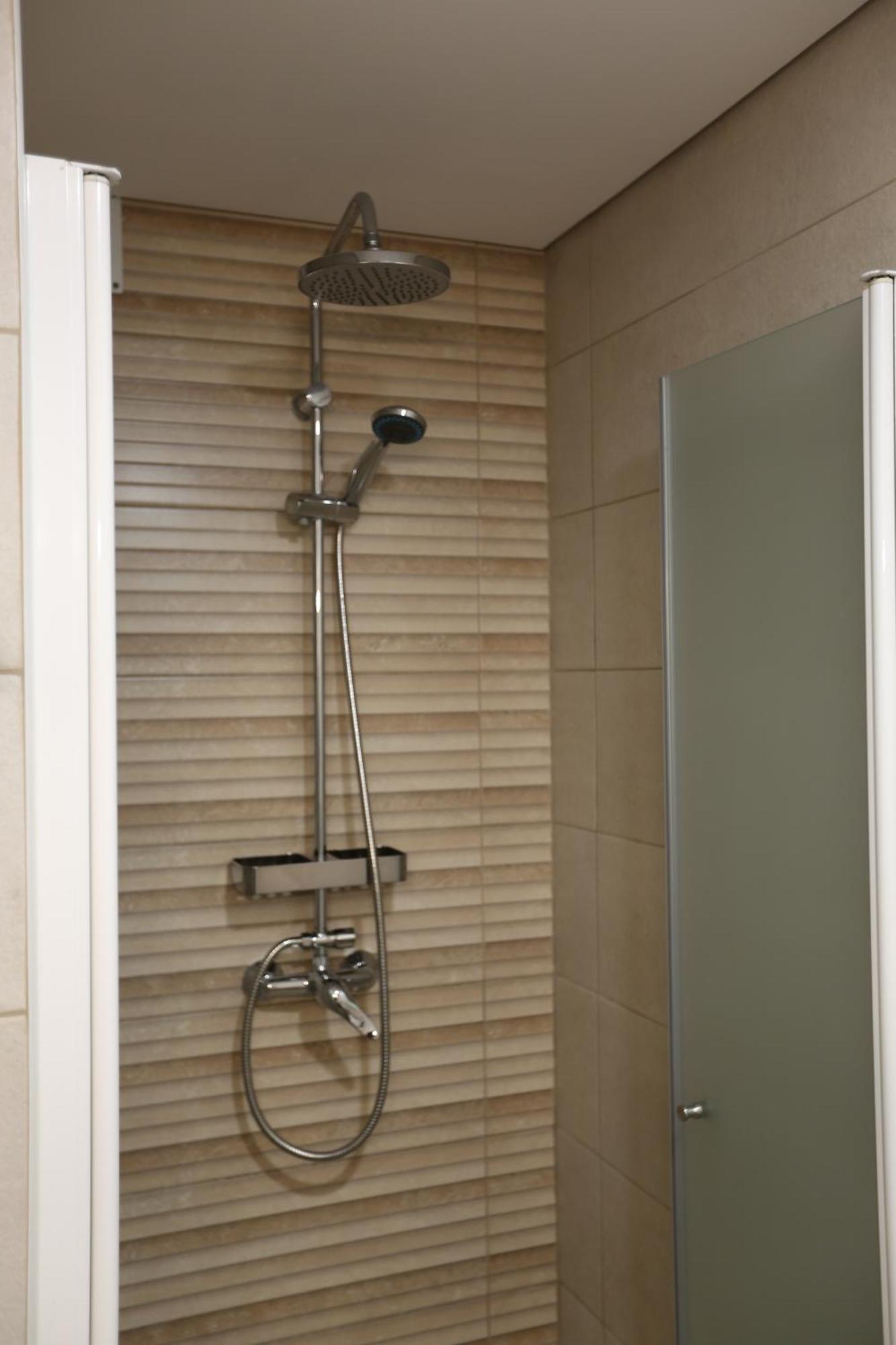 Albergue Ultreya Еспосенде Екстериор снимка