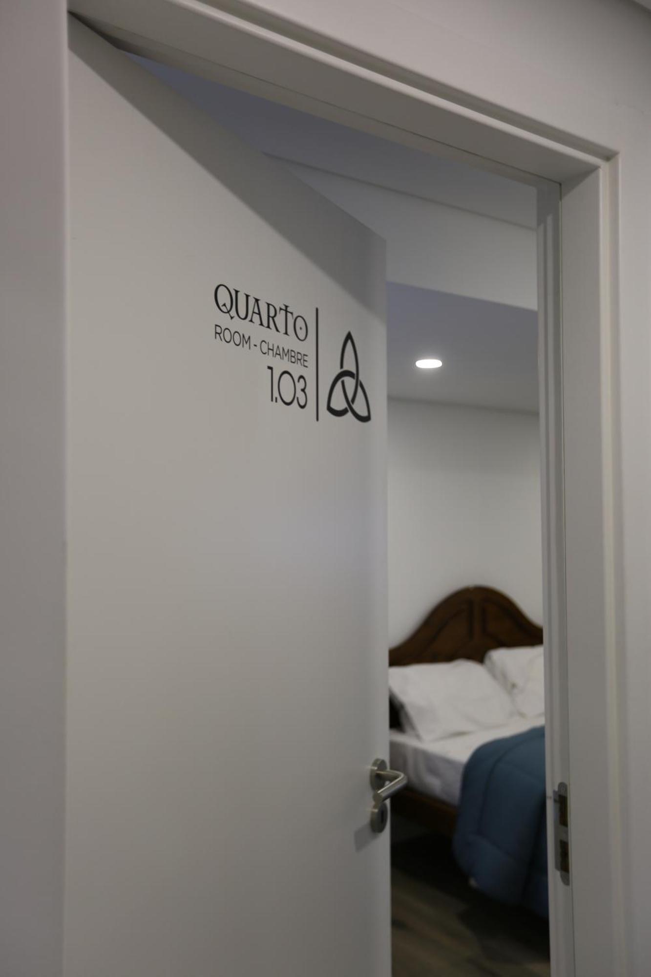 Albergue Ultreya Еспосенде Екстериор снимка